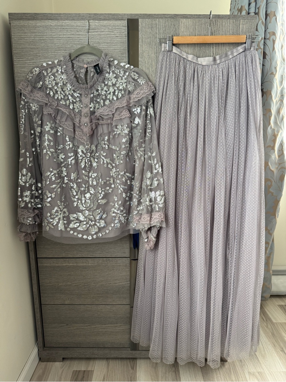 Women's Lavender Embellished Blouse & Tulle Skirt Set US size 4